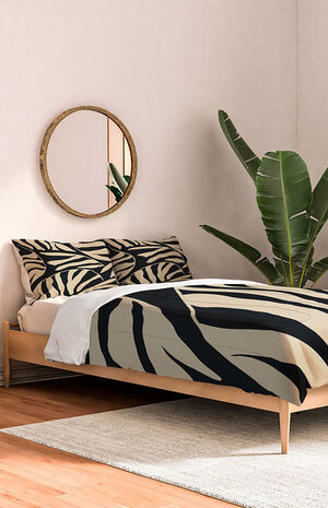 Beige & Black Comforter Cotton Queen + Pillow Shams Kit image number 2