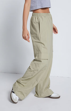 Relaxed Pull On Cargo Pants image number 3