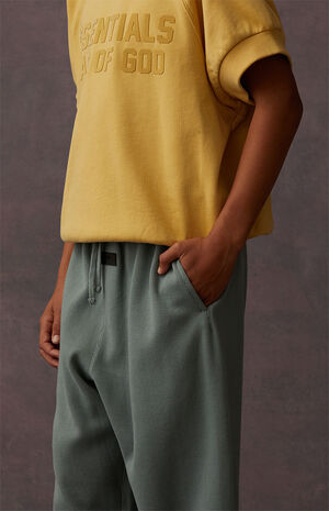 Sycamore Waffle Knit Relaxed Sweatpants image number 4
