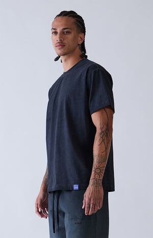 Black Vintage Wash Heavyweight T-Shirt image number 3