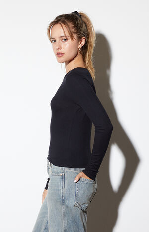 Queen Long Sleeve Cropped T-Shirt image number 2