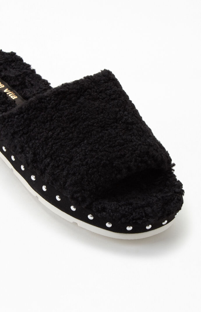 Mochi Slippers