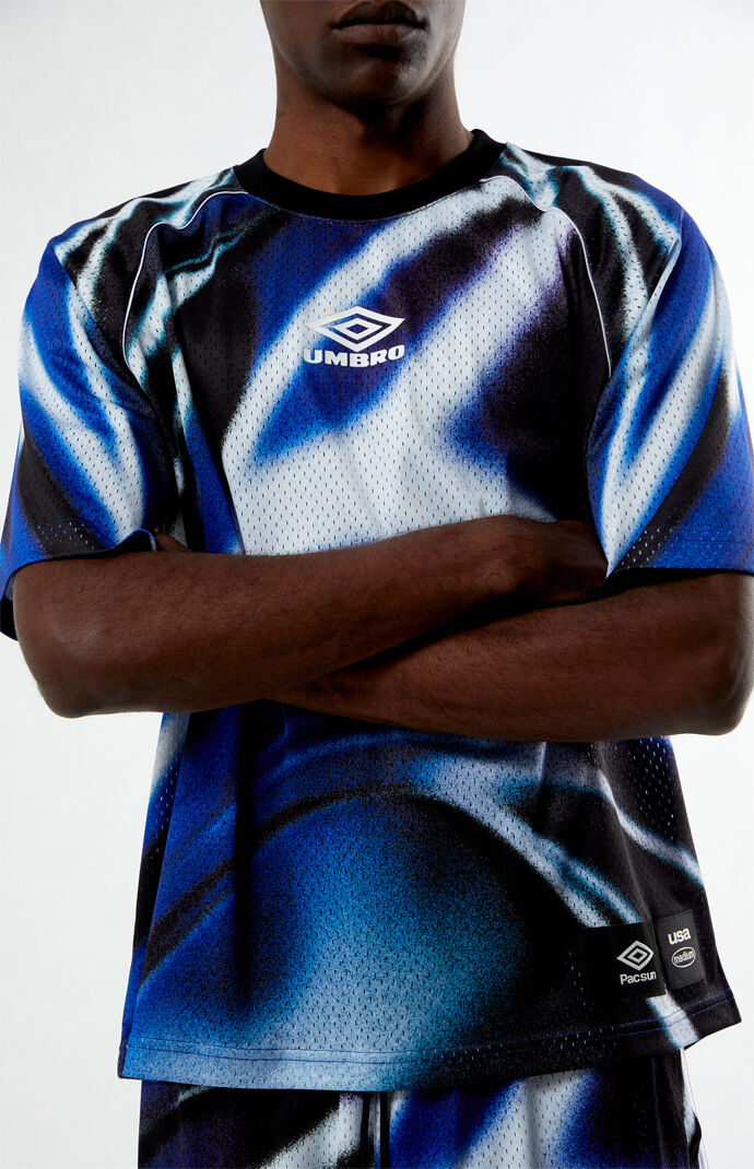 Amazon.com : Umbro Men's Split Stripe Jersey, Black Beauty