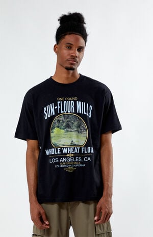 Black Mills T-Shirt