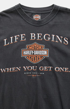 Black 2000s Harley Davidson T-Shirt image number 3