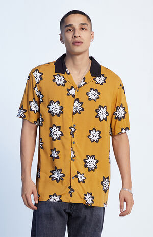 Resort Camp Shirt image number 1