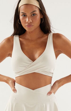 PAC WHISPER Active Blaire Crossover Sports Bra image number 3