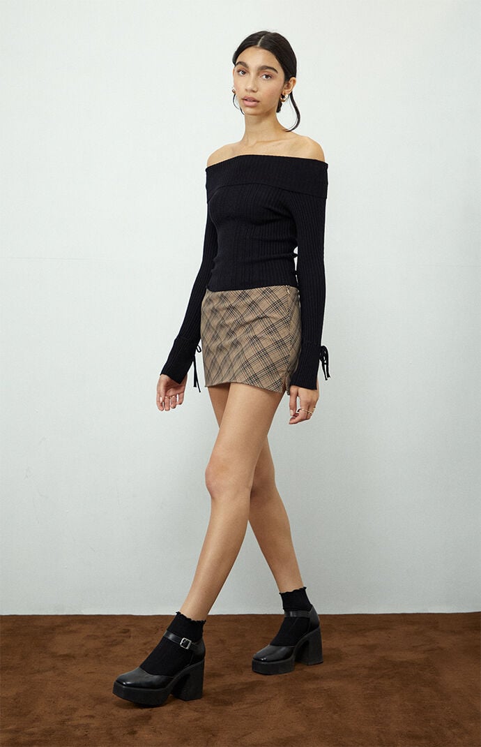 Beverly and Beck Ella Off-The-Shoulder Sweater