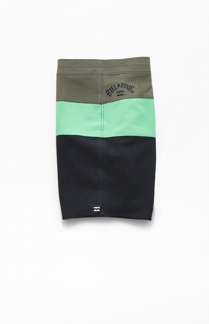 Tribong Pro 19" Boardshorts