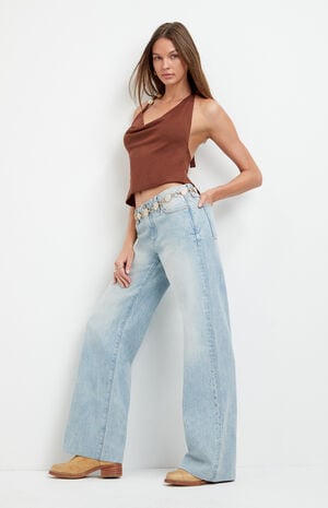 Casey Low Rise Baggy Jeans Light Blue Washed image number 1