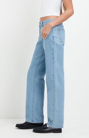 Alex Relaxed Straight Jeans Light Blue image number 3