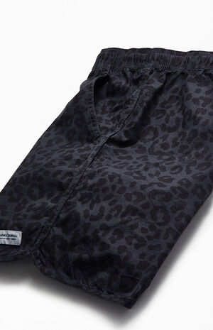 Wilder Swim 17" Trunks image number 4