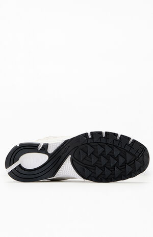 Off White Grid Jazz 9 Shoes image number 4