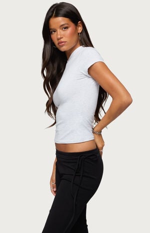 Aire V Neck T-Shirt image number 2