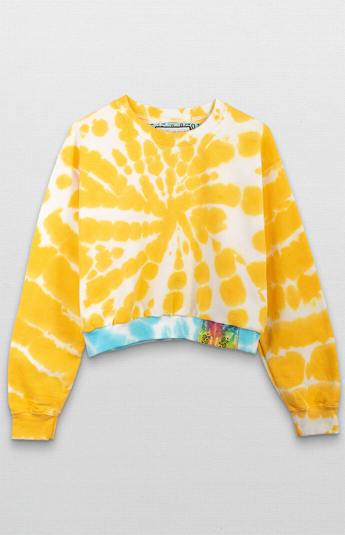 Yellow and white discount tie dye sweatshirt