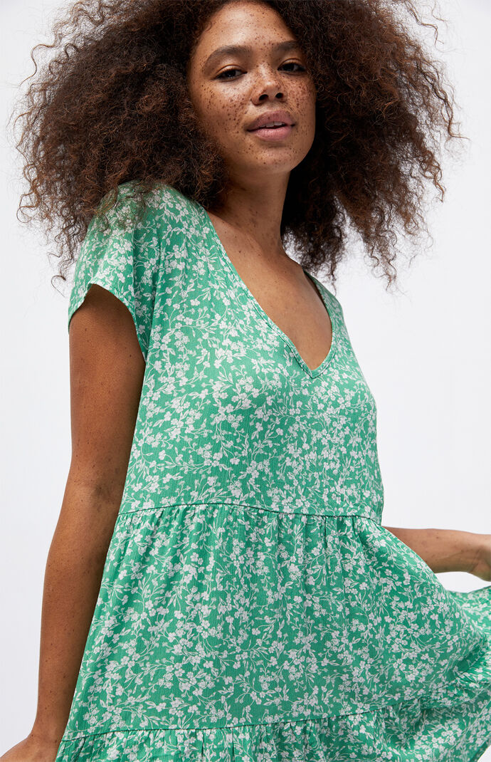 Uo floral tiered babydoll dress clearance
