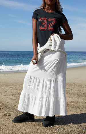 32 T-Shirt image number 4