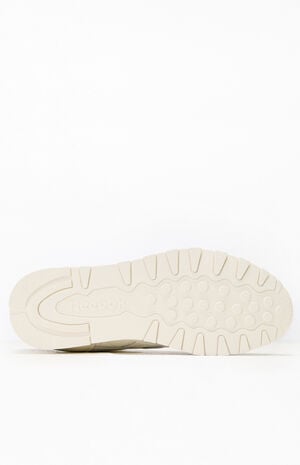 x Reebok Classic Leather Shoes image number 4