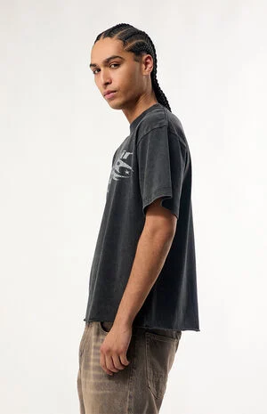 Despair Cropped T-Shirt image number 3