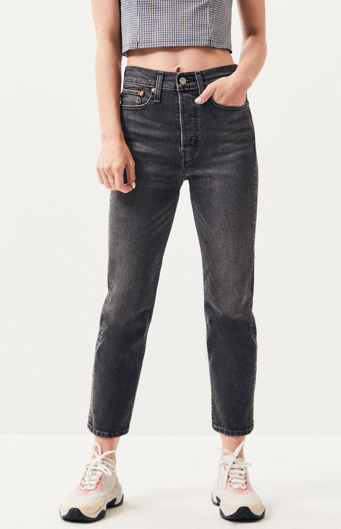 levi's straight black jeans