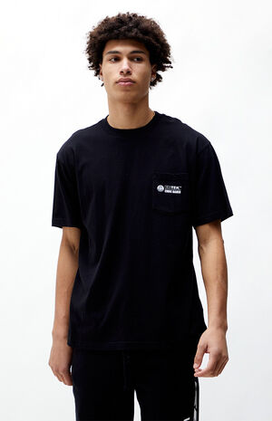 x Eddie Bauer Pocket T-Shirt image number 2