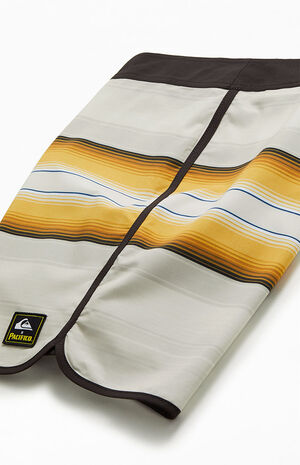 Eco Pacifico Surfsilk 18" Boardshorts image number 4