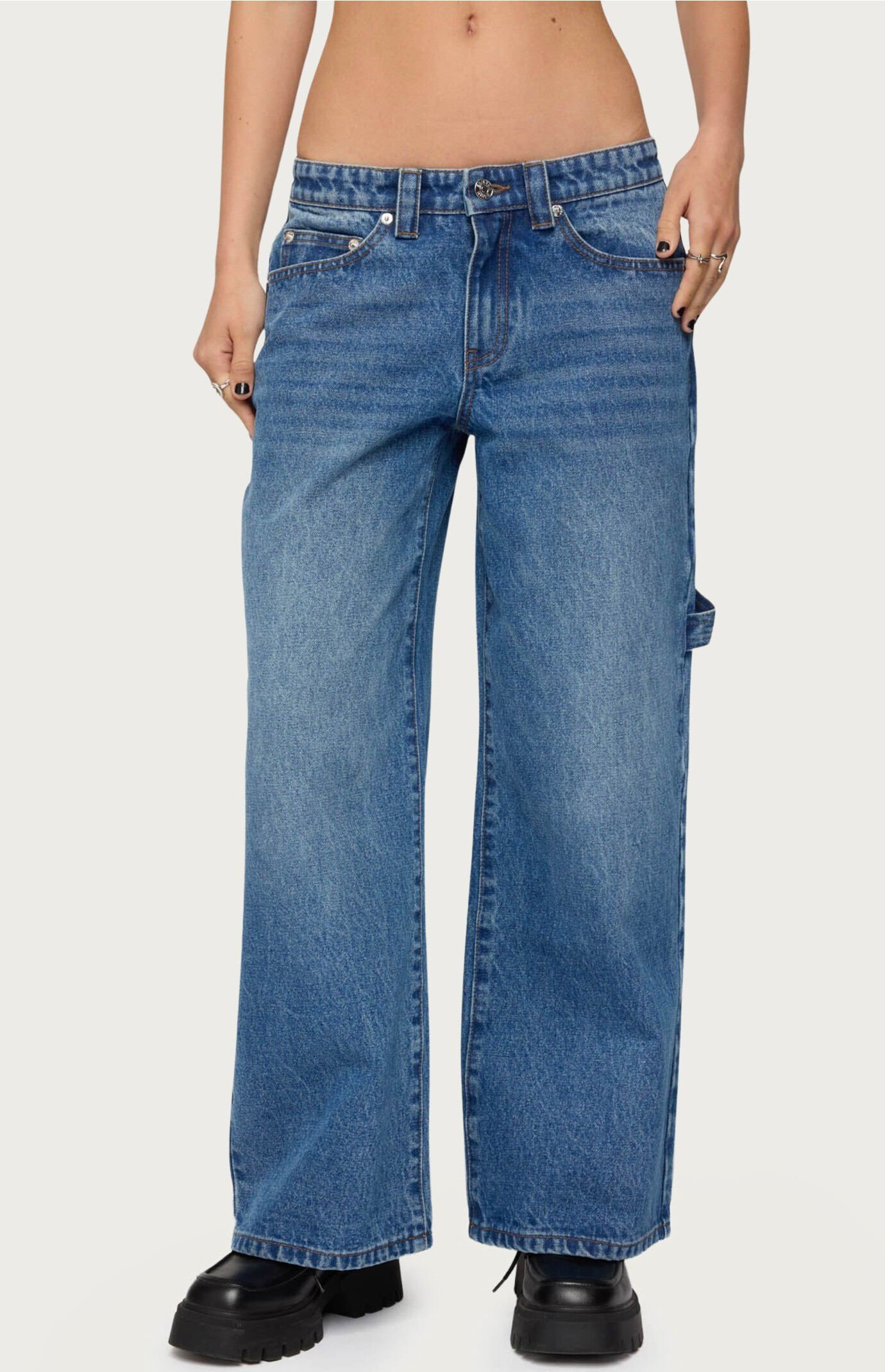 Edikted Petite Carpenter Low Rise Jeans