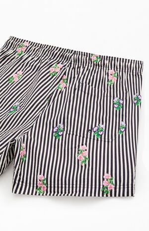 Bouquet Striped 4.5" Swim Trunks image number 5