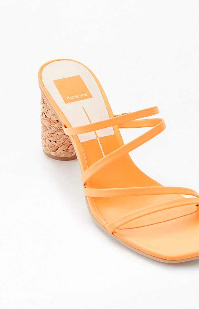 Nova Heels
