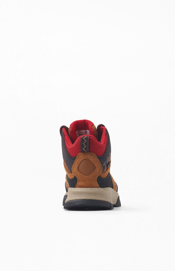 Garrison Trail Mid Hiking Boots