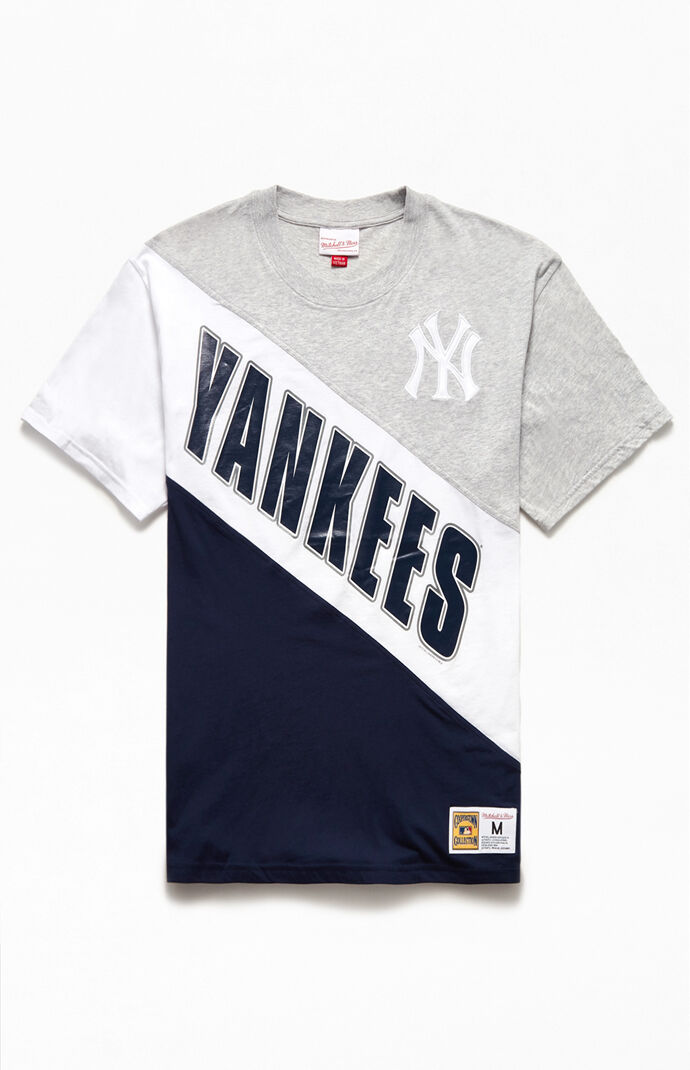 Play By Play Yankees T-Shirt