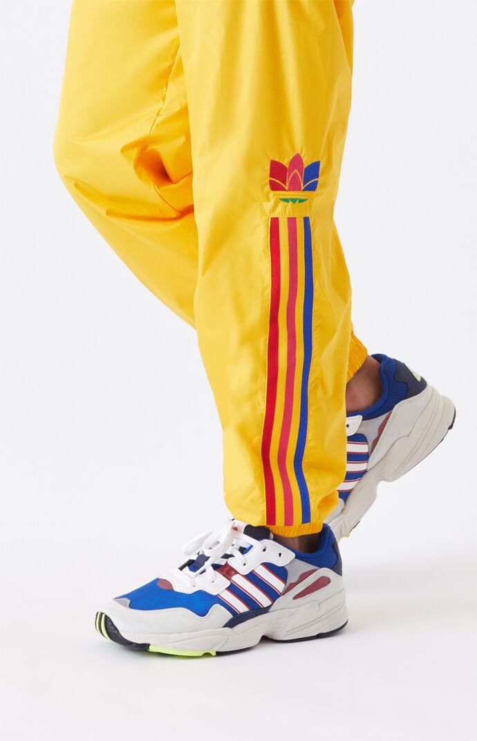 3D Trefoil 3-Stripes Track Pants