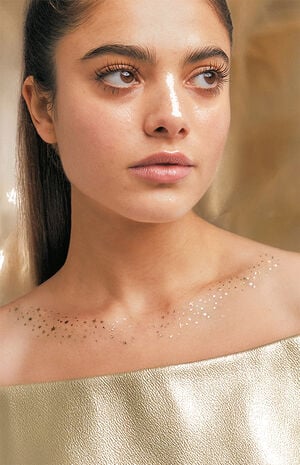 Gold Decolletage Glitter Makeup Patches image number 4