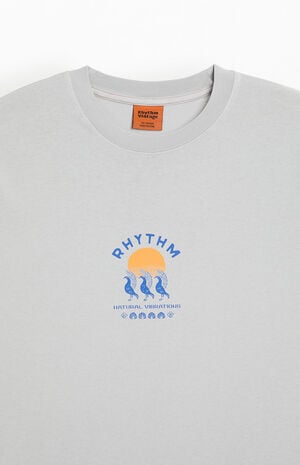 Natural Vibrations Vintage T-Shirt image number 3