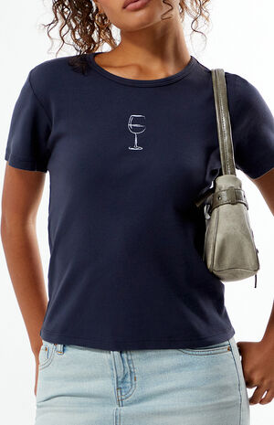 Wine Glass Skimmer T-Shirt image number 2