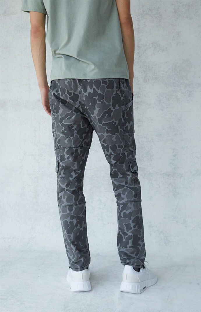 Camo best sale pants pacsun