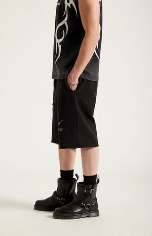 Resilient&nbsp;Fleece Baggy&nbsp;Sweat Shorts image number 4
