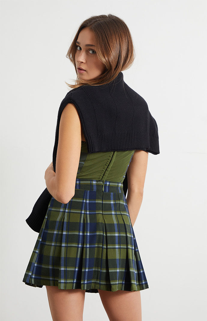 Black checkered store tennis skirt