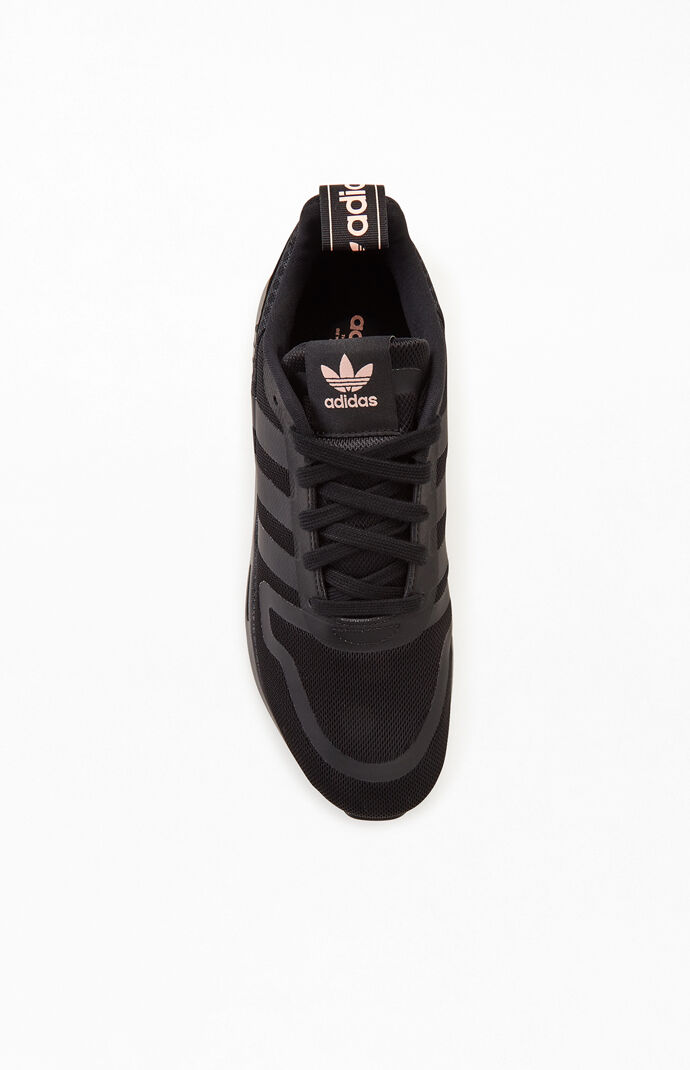 Black Smooth Runner Sneakers