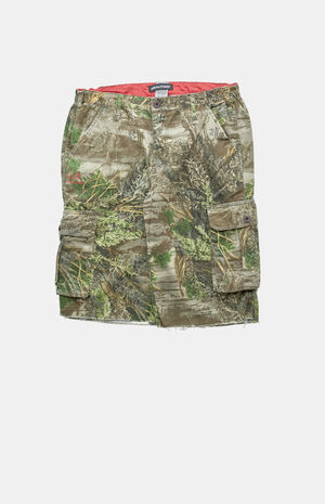 2000s Camo Cargo Shorts image number 2
