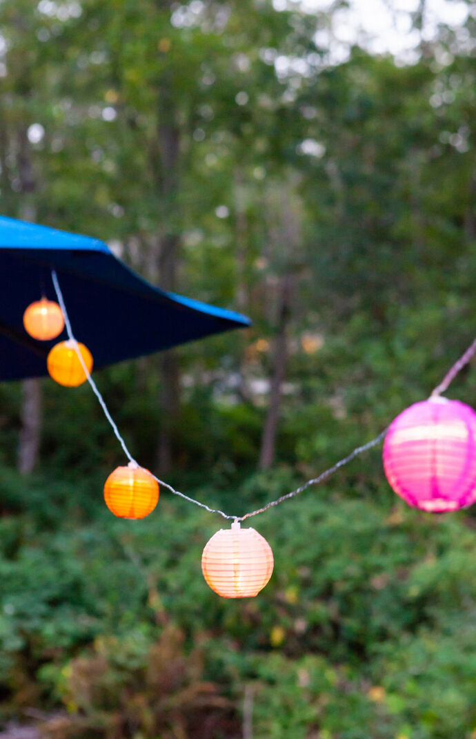 Peach Solar String Lights