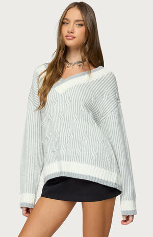 Lila v Neck Cable Knit Sweater image number 2