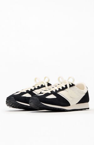Black 471 Sneakers image number 2