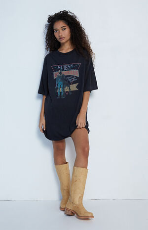 Aria T-Shirt Dress image number 1