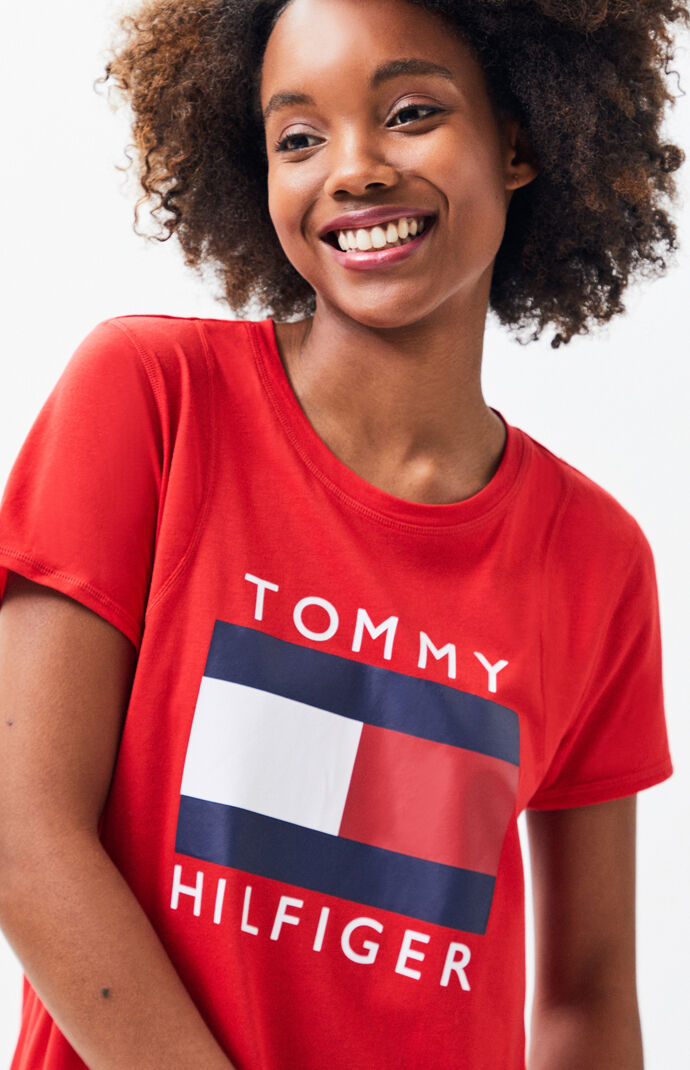 Tommy hilfiger big flag t shirt Clearance