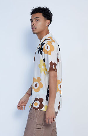 Retro Flower Resort Shirt image number 3