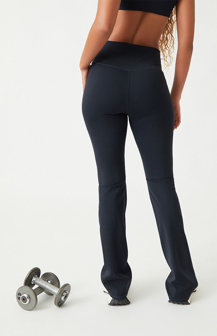 Active V Flare Leggings