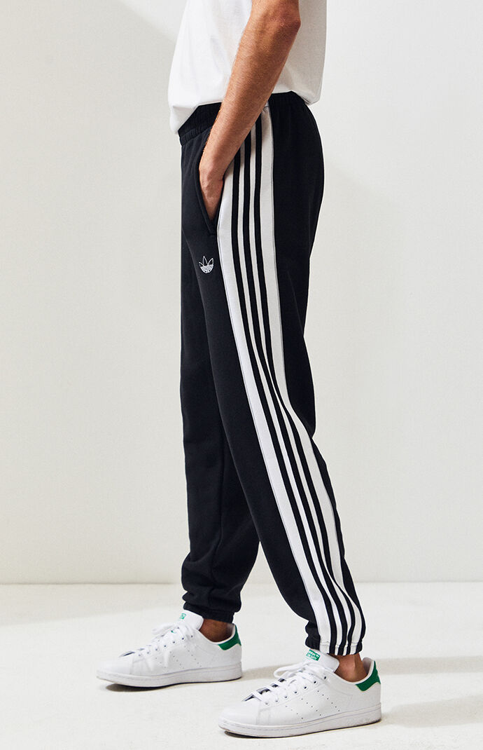 3 stripe sweatpants