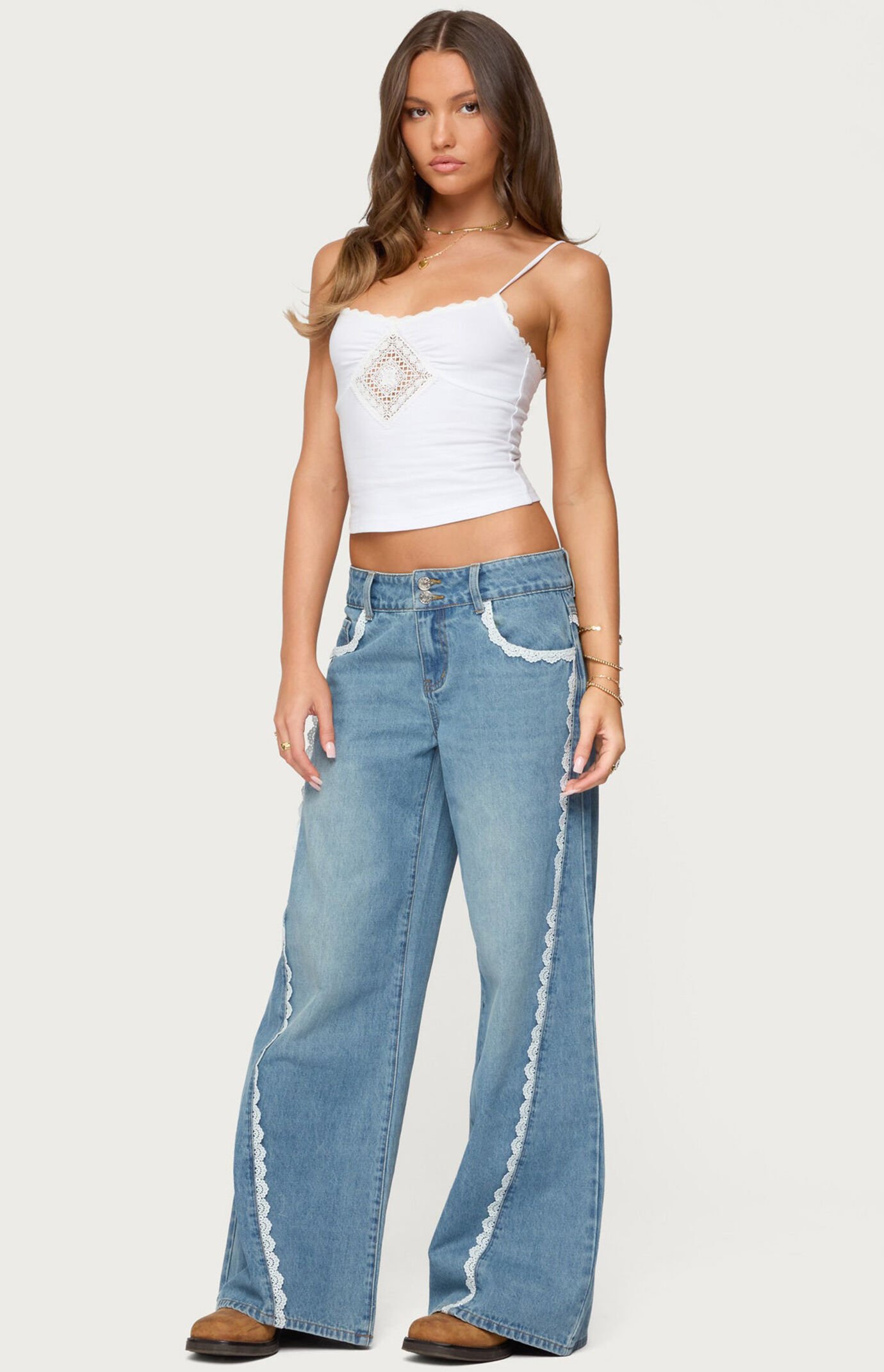 ♡a Edikted Alisha Lacey Low Rise Jeans | PacSun