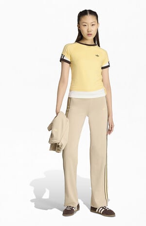 Double Layered Cali T-Shirt image number 5